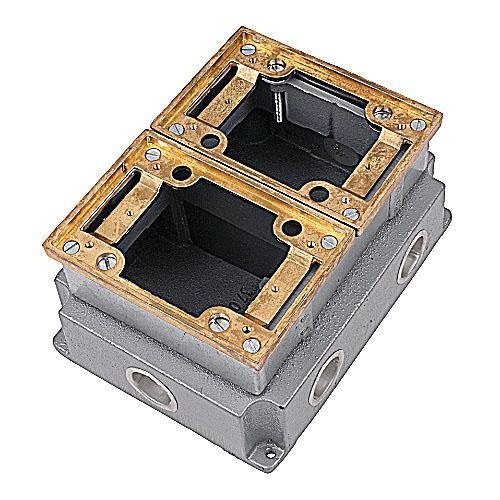Thomas Betts 642 Cast Iron 2 Gang Floor Box 5 1 2 Inch X 7 Inch